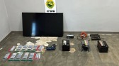 Polícia Militar recupera objetos furtados e apreende drogas, munições e eletrônicos em operação conjunta