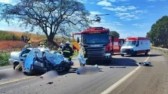 Mãe e filha de 14 anos morrem em acidente na PR-323
