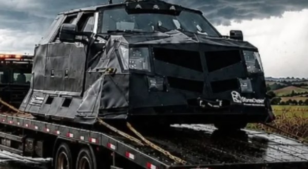 PRF desmente notícia falsa sobre apreensão de carro de ‘caçador de tornados’ no Paraná