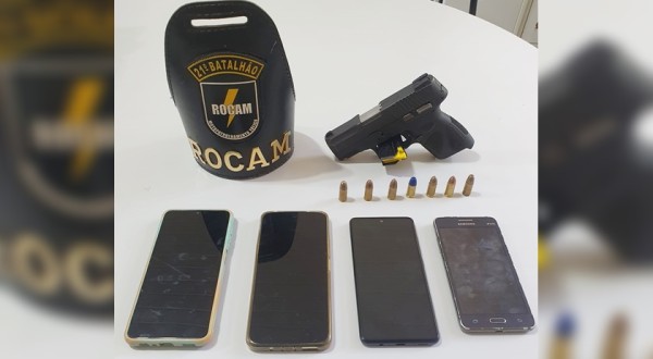 PM prende indivíduo com mercadorias ilegais, arma furtada e drogas no Bairro Cristo Rei