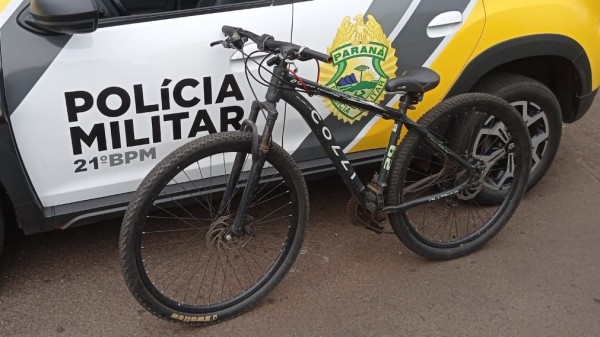 Polícia Militar apreende bicicleta encontrada abandonada em área de mata