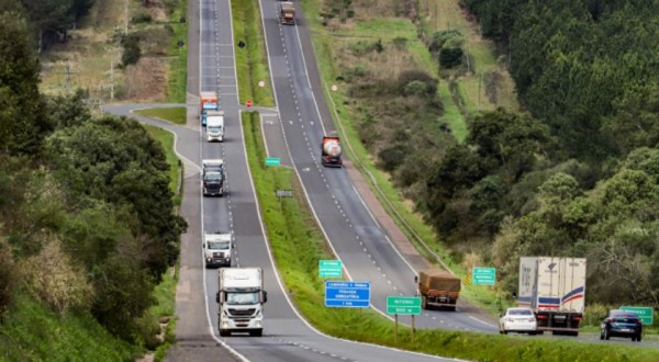 Vence nesta quinta-feira o prazo para os donos dos veículos com final de placa 3 e 4 quitar o IPVA