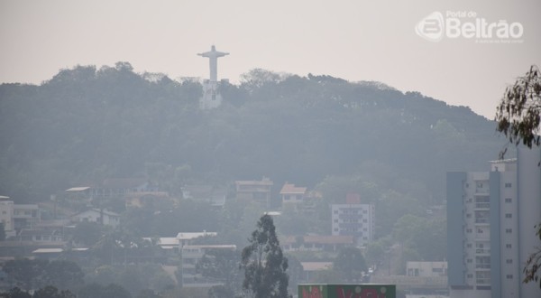 Sudoeste enfrenta tempo instável e fumaça das queimadas no Centro-Oeste