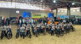 Clube da Bezerra incentiva crianças na atividade leiteira e premia os "Pequenos Produtores"