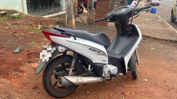 Polícia Militar recupera motocicleta furtada em menos de três horas após o crime