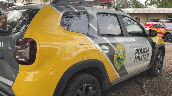 Caminhonete furtada é recuperada pela PM no bairro Padre Ulrico