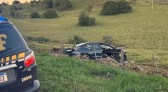 Mãe e duas filhas, de 4 e 5 anos, morrem após carro sair da pista e bater em árvore na BR-369