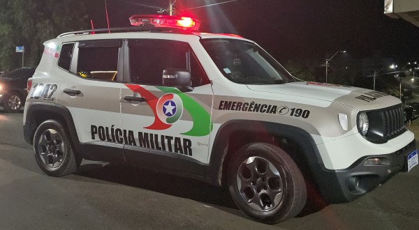 Homem é encontrado dentro da casa da ex e acaba preso por descumprir medida protetiva