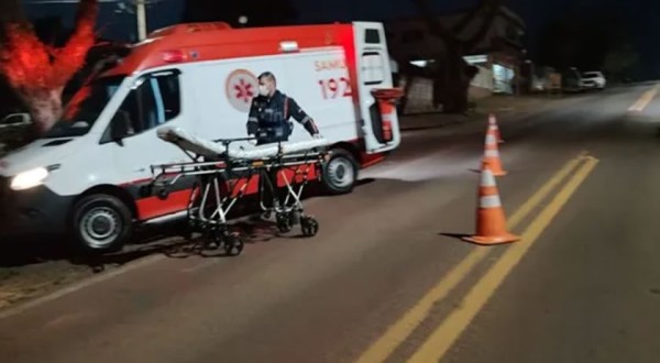 Mulher fica ferida após ser atropelada e motorista foge sem prestar socorro