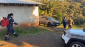 Homem morre após confronto com policiais do Tático em área de mata