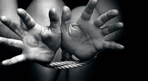 MPF denuncia cinco pessoas por tráfico internacional de mulheres