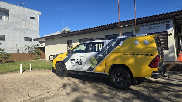 Homem é preso após tentar entrar à força na casa da própria mãe
