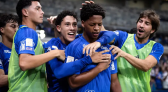 Cruzeiro vence São Paulo e entra no G-4 do Brasileirão
