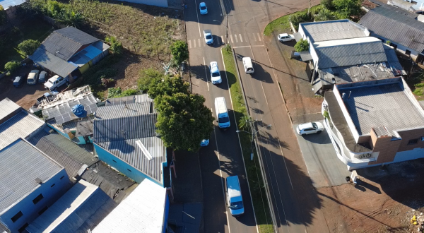 Cortejo e sepultamento marcam despedida de avó e netos vítimas de acidente na BR-163