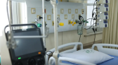 Médicos apontam desigualdade na estrutura das UTIs públicas e privadas no Brasil