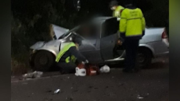 Quatro pessoas morrem em grave acidente na SC-163