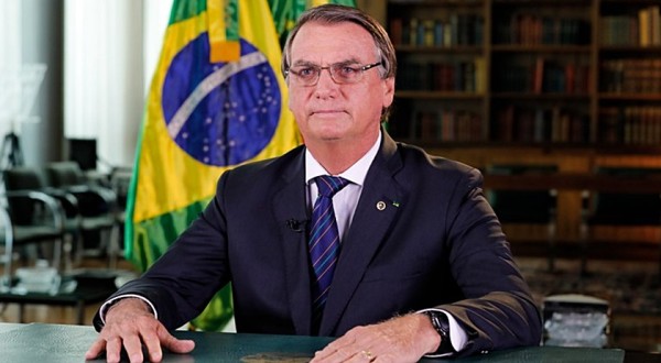 PF intima Bolsonaro a depor sobre tentativa de golpe