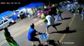 Mulher presa após atropelar manifestantes vai responder por tentativa de homicídio