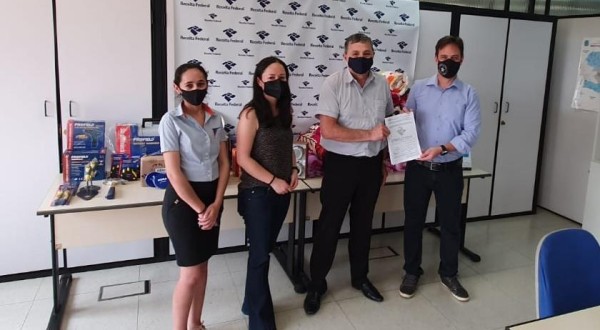 Receita Federal destina mantas e equipamentos para o Hospital Regional de São Miguel do Oeste