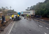 Três pessoas morrem e duas ficam gravemente feridas em acidente na Serra Dona Francisca