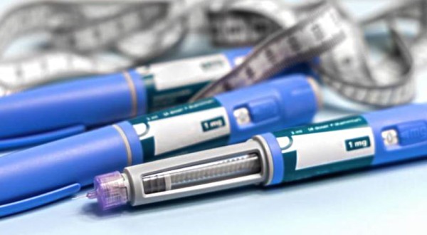 Anvisa bloqueia entrada de canetas emagrecedoras irregulares no Brasil