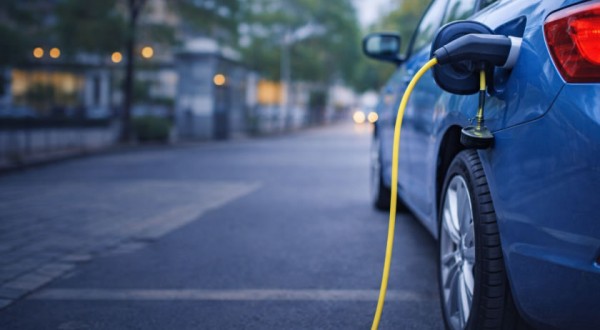 52 carros são 100% elétricos em Beltrão