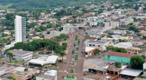 Capanema registra 39,9°C e tem maior temperatura do Paraná no domingo