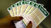 Bolão realizado no Oeste do Paraná acerta a quina da Mega-Sena