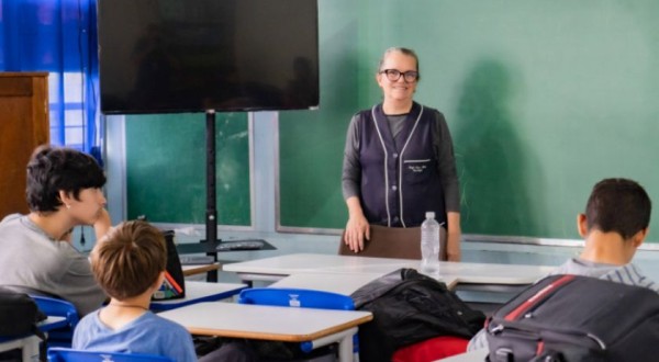 Educação abre inscrições para professores e servidores interessados em ser diretores