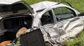 Acidente envolve dois carros e motocicleta na BR-373