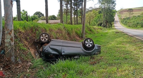 Mulher fica ferida em acidente na PR 566 em Beltrão