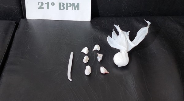 Homem é preso com drogas durante patrulhamento noturno pelo Bairro São Miguel