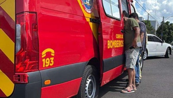 Colisão entre duas motos mobiliza SAMU e bombeiros