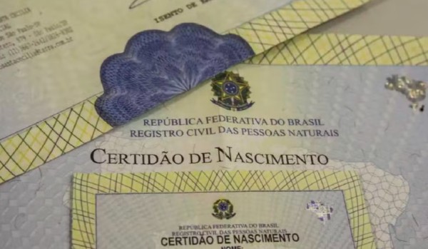 Com Helena e Cecília na liderança, pela 1ª vez dois nomes femininos são os mais registrados