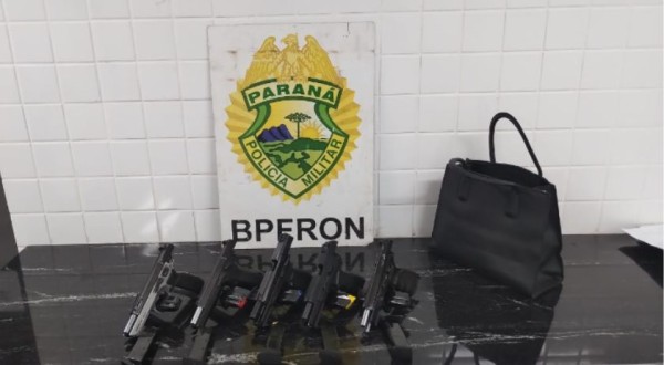 Polícia Militar apreende cinco pistolas em operação em Capitão Leônidas Marques